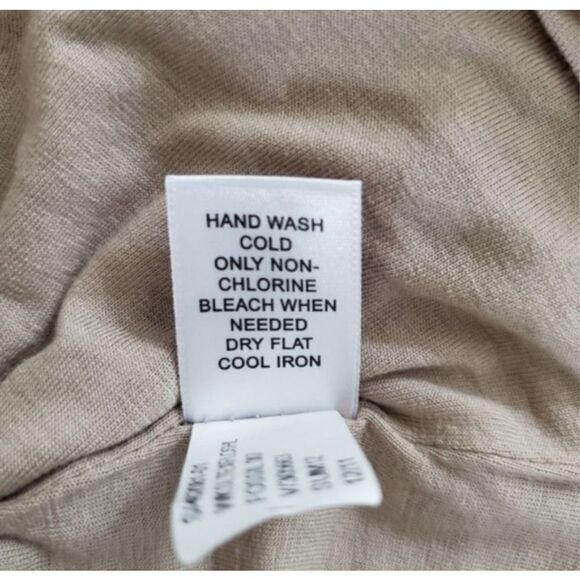 Banana Republic Textured Ruffle Floral Tank Top Tan Small - Picture 6 of 6